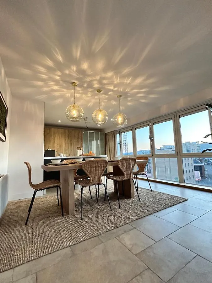 Luxury City Penthouse With Views Belfast 0*,