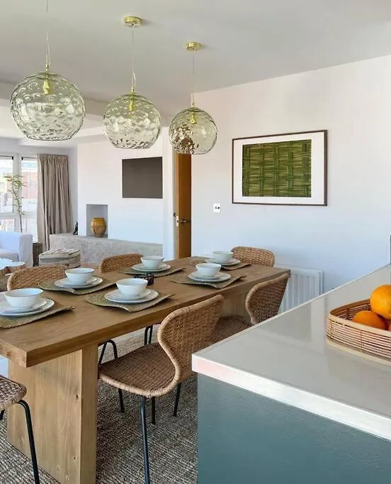 Luxury City Penthouse With Views Belfast
