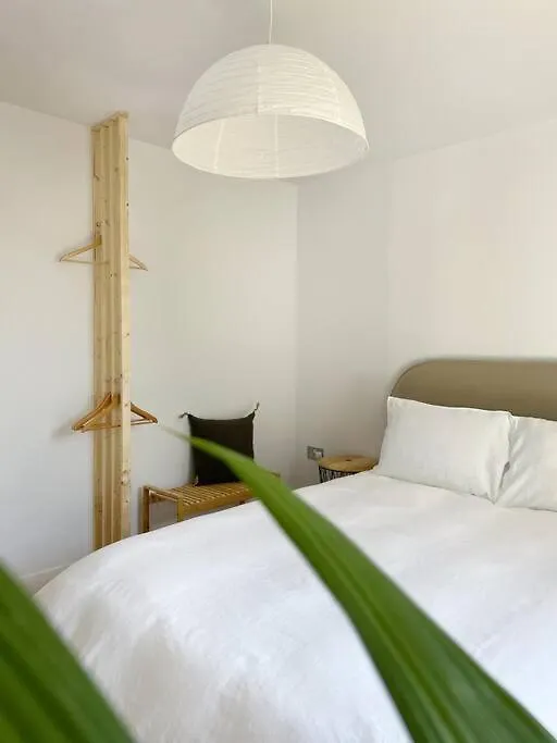 Luxury City Penthouse With Views Belfast 0*,