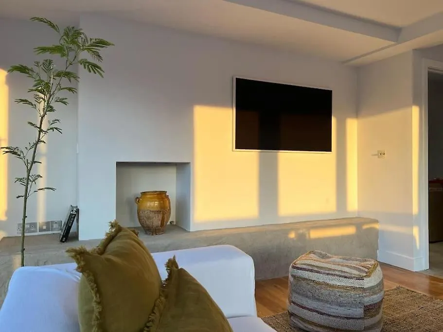 Luxury City Penthouse With Views Belfast